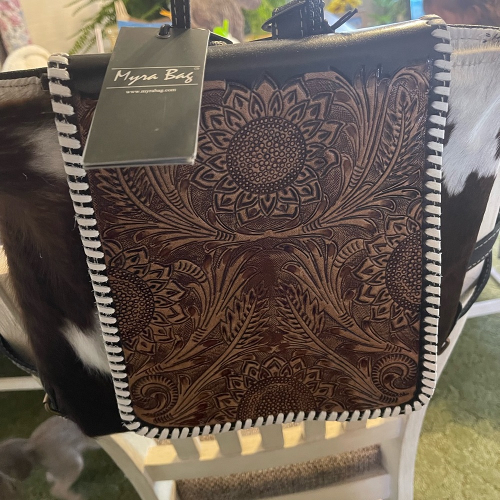 Myra Renasaince bag nwt